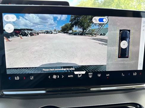 New 2026 Ford Expedition Active RWD image 27