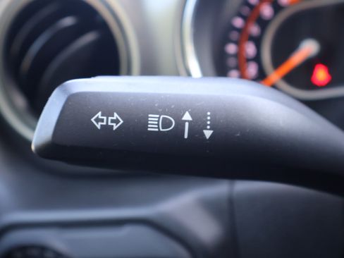 Used 2021 Jeep Wrangler Unlimited Sport AWD/4WD image 30