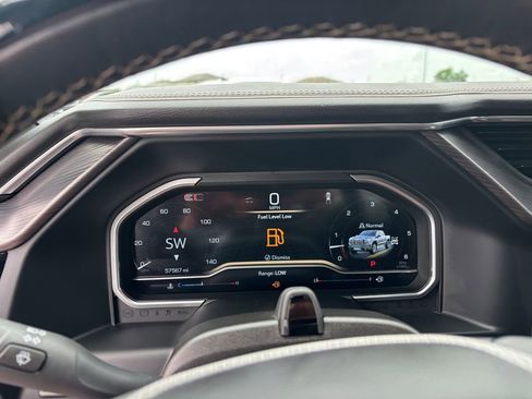 Used 2024 GMC Sierra 1500 Denali Ultimate image 17