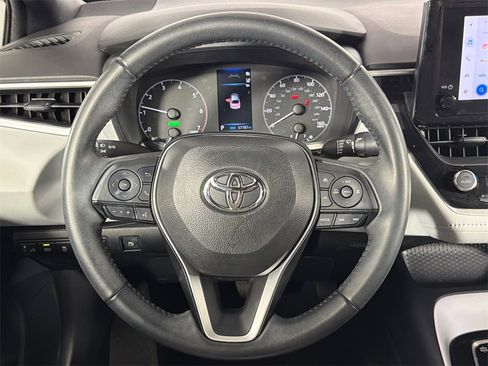 Used 2023 Toyota Corolla SE image 23
