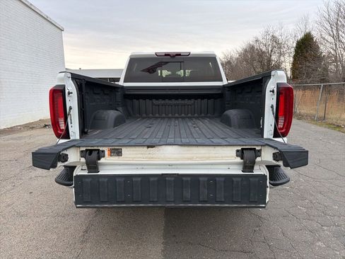Used 2022 GMC Sierra 2500 Denali w/ Denali Ultimate Package image 20