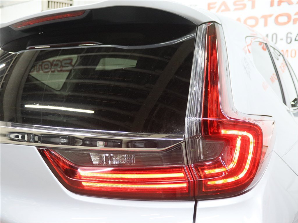 Used 2021 Honda CR-V EX image 10