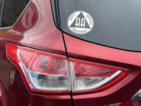 Used 2014 Ford Escape Titanium FWD image 7