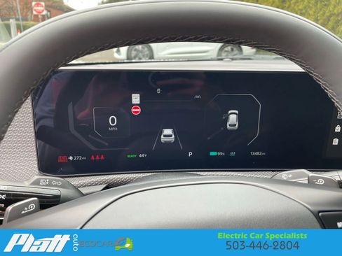 Used 2025 Kia EV6 Wind image 30