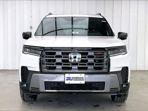New 2026 Honda Pilot TrailSport image 3
