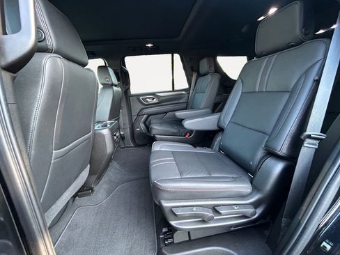 Used 2021 Chevrolet Tahoe RST image 12