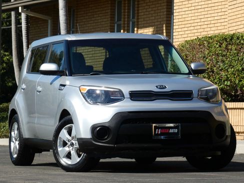 Used 2018 Kia Soul image 3