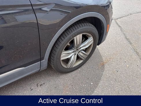 Used 2019 Volkswagen Tiguan SEL Premium AWD/4WD image 15