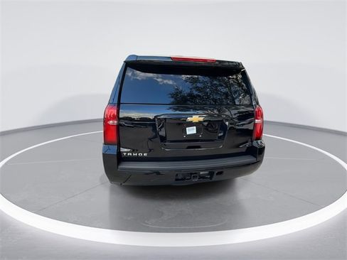 Used 2018 Chevrolet Tahoe LT image 7