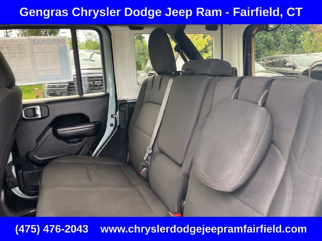 Used 2023 Jeep Wrangler Unlimited w/ Sun & Screen Package AWD/4WD image 41