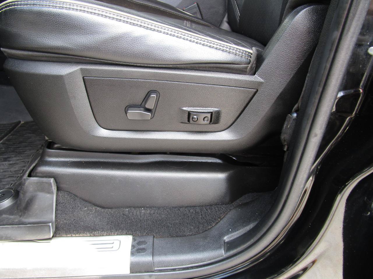 Used 2022 RAM 2500 Laramie w/ Night Edition AWD/4WD image 21