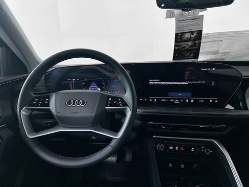 Used 2025 Audi Q5 Premium Plus AWD/4WD image 19