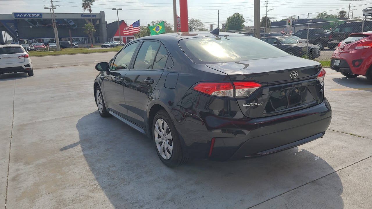 Used 2020 Toyota Corolla LE FWD image 6