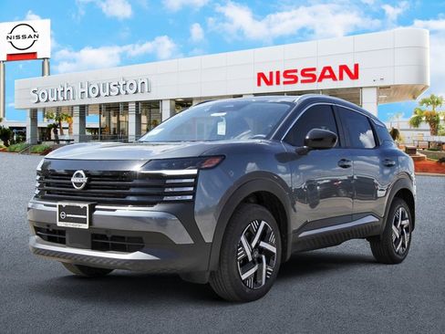 New 2026 Nissan Kicks SV w/ Illumination Package image 2