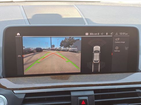 Used 2021 BMW X4 xDrive30i image 9