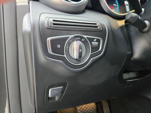 Certified 2022 Mercedes-Benz GLC 300 4MATIC image 19