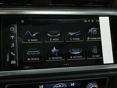 New 2025 Audi Q3 2.0T Premium Plus image 13