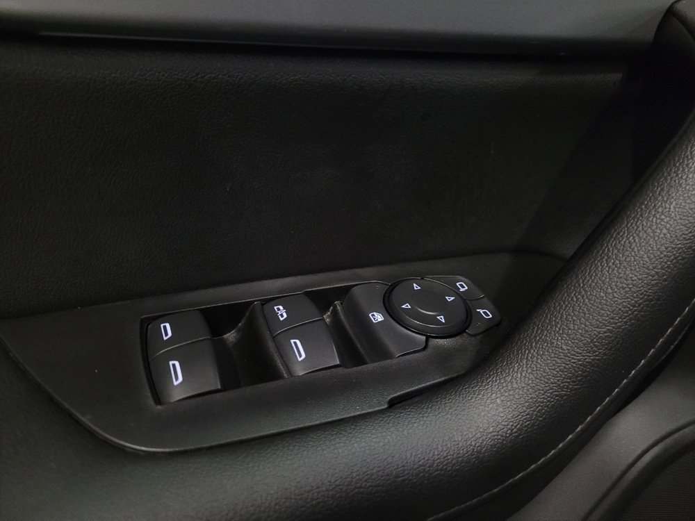 Used 2019 Chevrolet Blazer LT FWD image 27