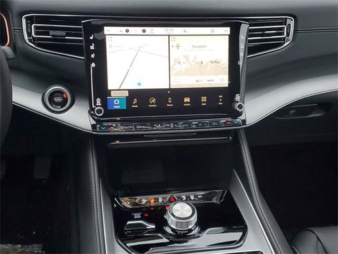 New 2026 Jeep Grand Wagoneer Limited image 16