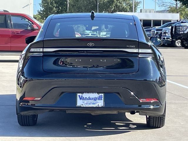 Used 2024 Toyota Prius Prime Premium w/ Advanced Technology Package FWD image 5