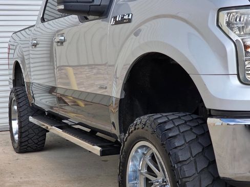 Used 2016 Ford F150 XLT w/ Equipment Group 302A Luxury image 41