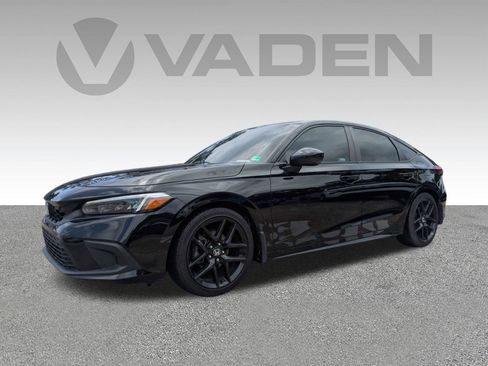 Used 2023 Honda Civic Sport image 2