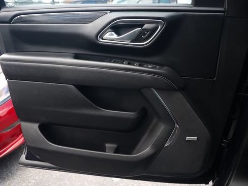 Used 2023 GMC Yukon XL SLT RWD image 46