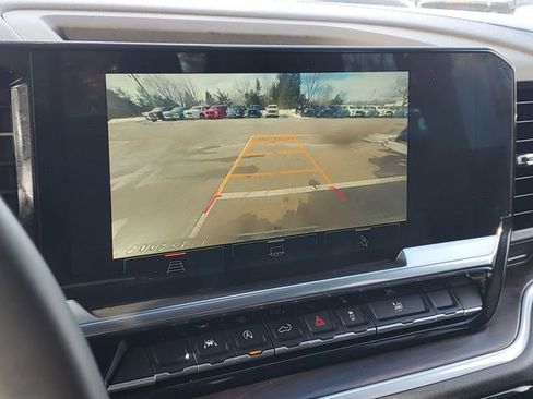 Used 2024 GMC Sierra 1500 SLT w/ SLT Premium Package image 21