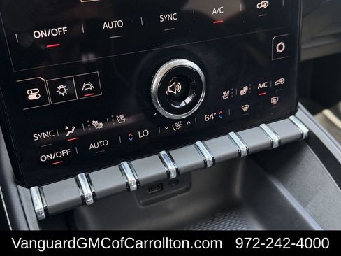 New 2026 GMC Terrain Denali w/ LPO, Floor Liner Package image 18