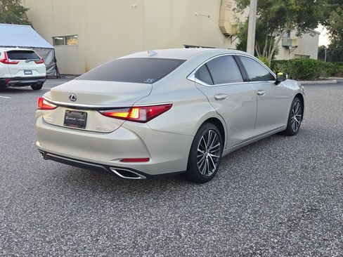 Used 2025 Lexus ES 350 w/ Premium Package FWD image 5