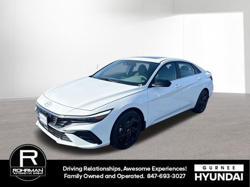 New 2026 Hyundai Elantra SEL Sport image 3