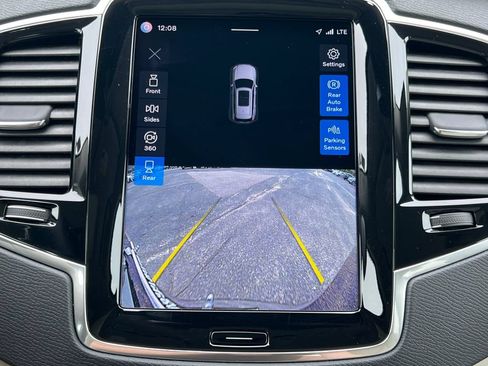Used 2023 Volvo XC90 B6 Plus w/ Protection Package Premier AWD/4WD image 27