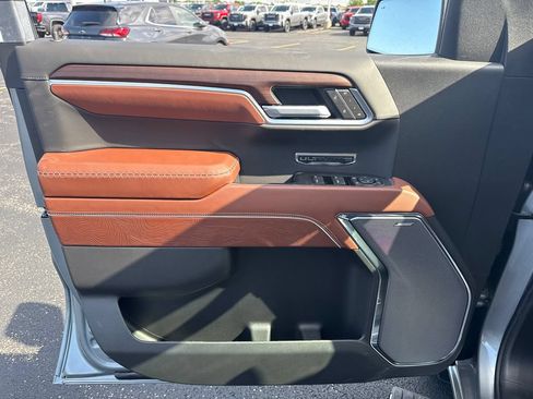 New 2026 GMC Sierra 1500 Denali Ultimate AWD/4WD image 14