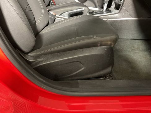 Used 2015 Ford Fiesta SE FWD image 34