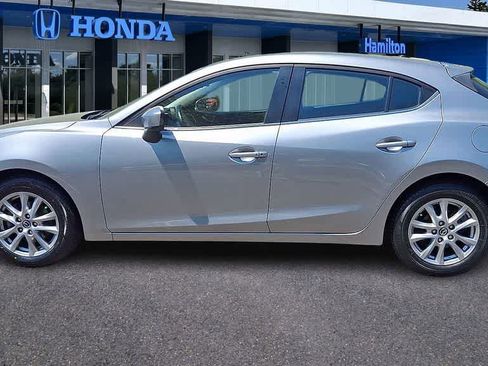 Used 2016 MAZDA MAZDA3 i Touring FWD image 5