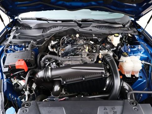 Used 2024 Ford Mustang Premium image 18