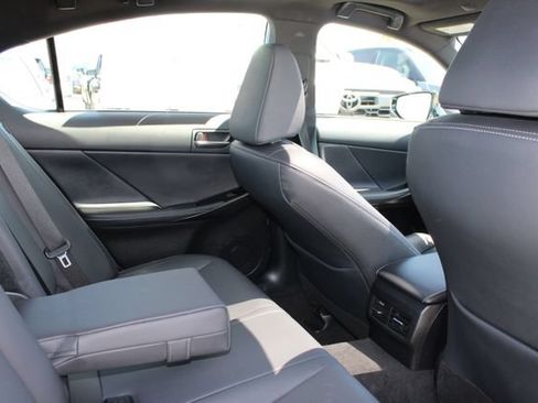 Certified 2025 Lexus IS 300 F Sport AWD/4WD image 7