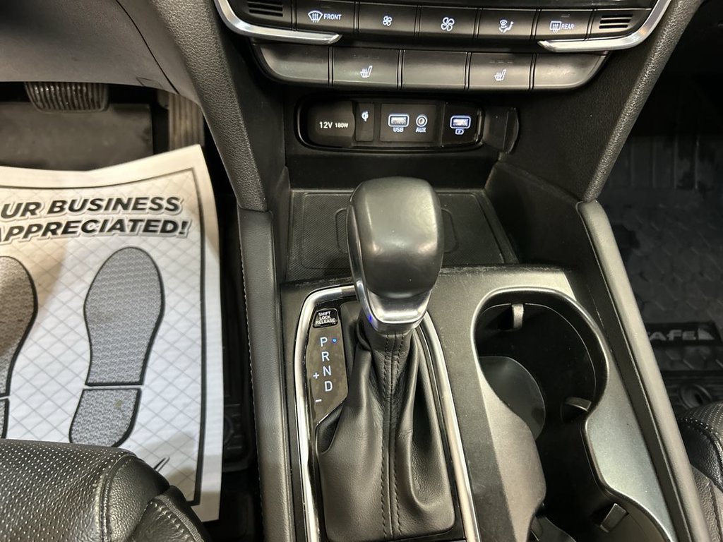 Used 2020 Hyundai Santa Fe SEL w/ Convenience + Premium Package AWD/4WD image 17