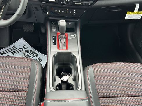 New 2026 Nissan Kicks SR image 20