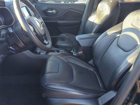 Used 2023 Jeep Cherokee Altitude Lux image 11