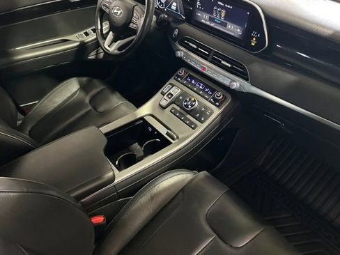 Used 2022 Hyundai Palisade Limited image 16