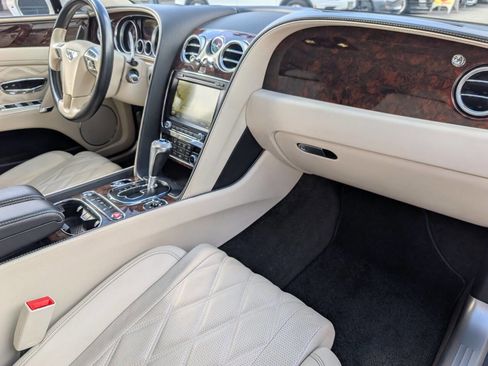 Used 2016 Bentley Flying Spur W12 AWD/4WD image 32