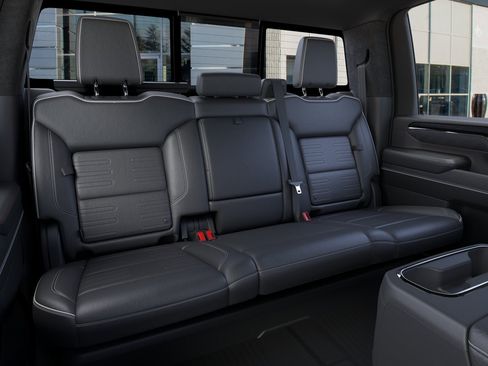 New 2026 GMC Sierra 2500 AT4X w/ LPO, Black Badging Package AWD/4WD image 17