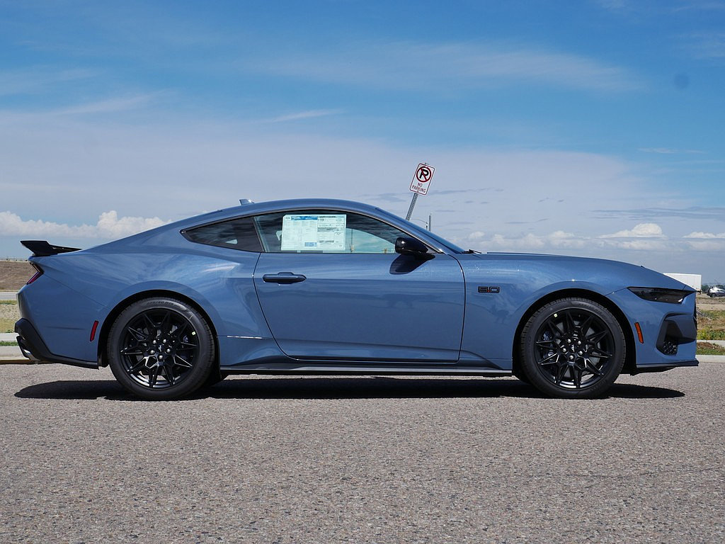 New 2026 Ford Mustang GT Premium w/ GT Performance Package RWD image 6