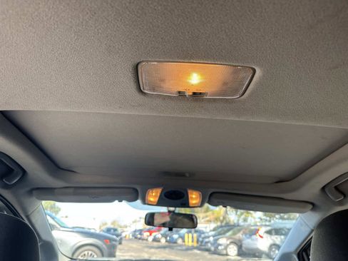 Used 2012 Toyota Prius One image 18