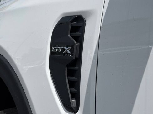 New 2025 Ford Ranger XL RWD image 31