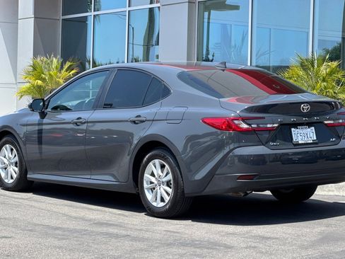 Used 2025 Toyota Camry LE FWD image 8