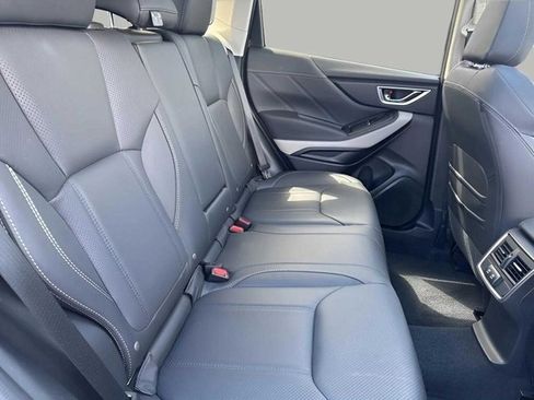 Used 2024 Subaru Forester Limited image 17