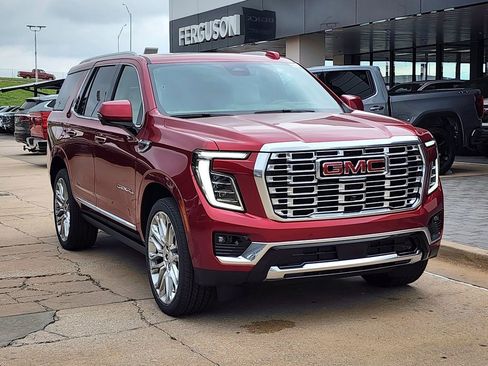 New 2026 GMC Yukon Denali w/ Denali Reserve Package AWD/4WD image 1