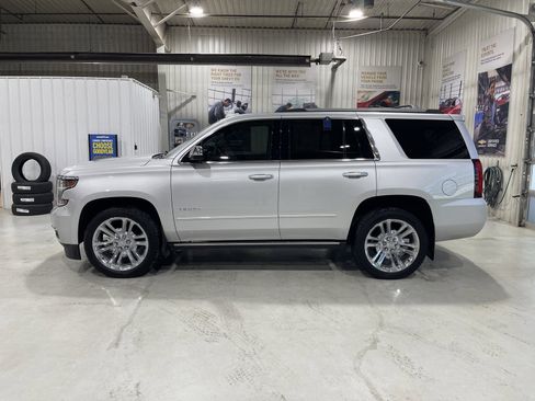 Used 2019 Chevrolet Tahoe Premier w/ Premier Plus Edition image 15